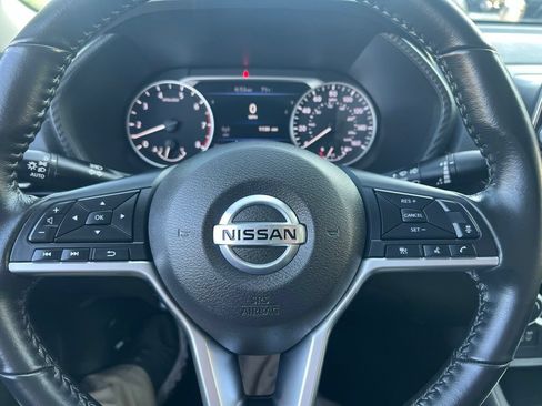 Used 2022 Nissan Sentra SV FWD image 51