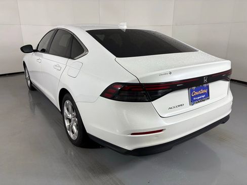 Used 2023 Honda Accord LX image 6