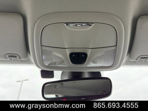 Used 2023 Jeep Cherokee Altitude Lux image 29