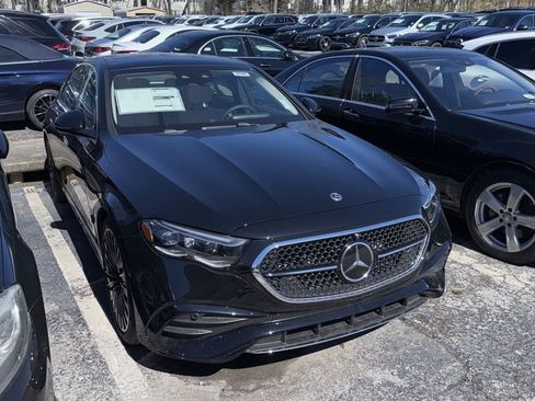 New 2026 Mercedes-Benz E 450 4MATIC Sedan image 2