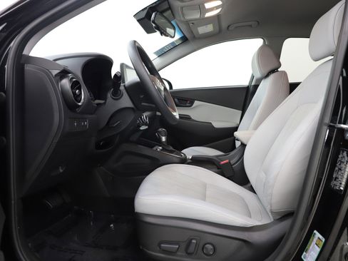 Used 2023 Hyundai Kona SEL image 19