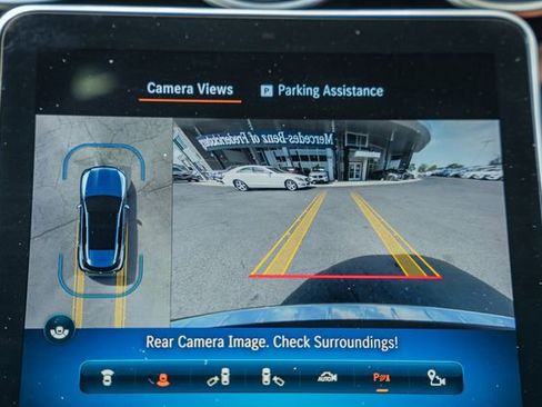 Used 2024 Mercedes-Benz GLC 43 AMG 4MATIC image 45