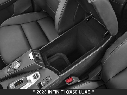 Used 2023 INFINITI QX50 Luxe AWD/4WD image 13