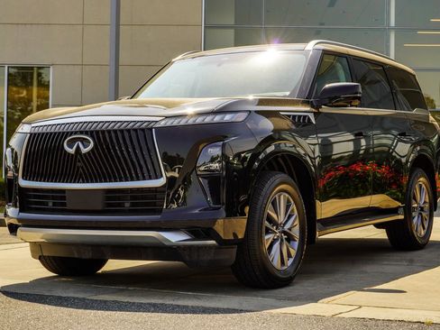 New 2026 INFINITI QX80 Pure AWD/4WD image 8