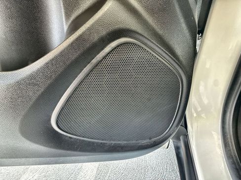 Used 2023 Buick Encore GX Preferred image 22