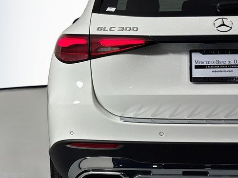 New 2026 Mercedes-Benz GLC 300 image 14