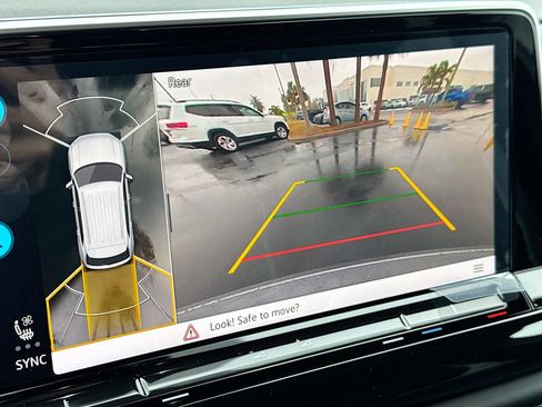 New 2025 Volkswagen Atlas Cross Sport SEL Premium R-Line image 9