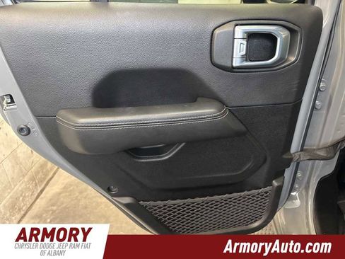 Used 2022 Jeep Wrangler Unlimited Sahara w/ Cold Weather Group image 26