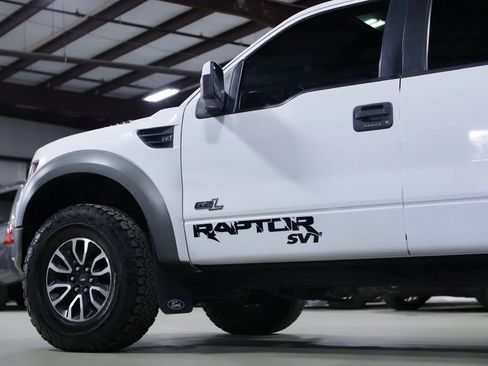 Used 2012 Ford F150 Raptor w/ Raptor Luxury Pkg image 20
