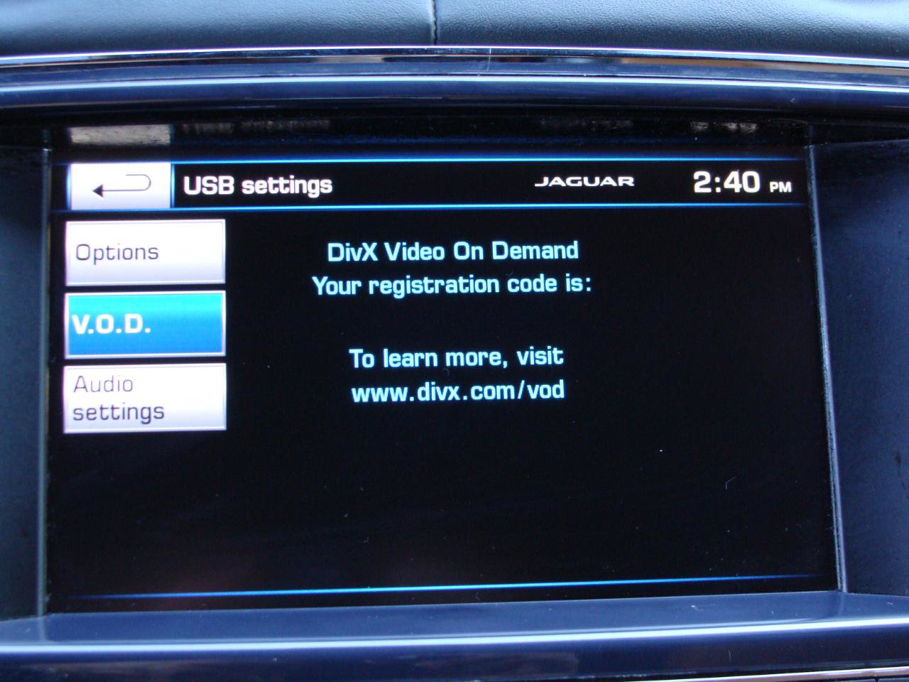 Used 2014 Jaguar XJ R RWD image 18