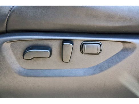Used 2024 Nissan Armada Platinum w/ Captain's Chairs Package image 29