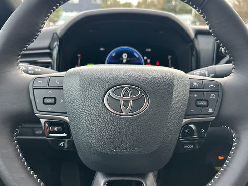 New 2026 Toyota Camry Hybrid w/ Multimedia Upgrade Package image 20