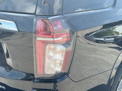 Used 2023 Chevrolet Tahoe Premier RWD image 25