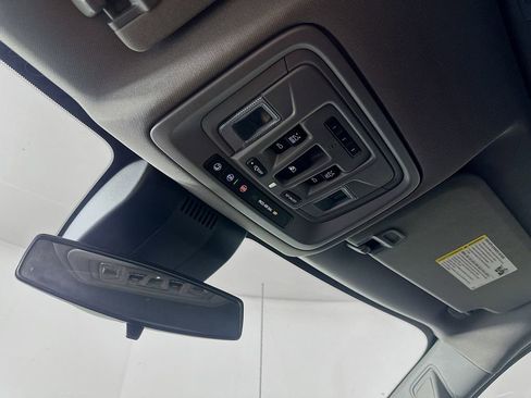 Used 2024 Chevrolet Silverado 1500 LT Trail Boss w/ Convenience Package II image 34