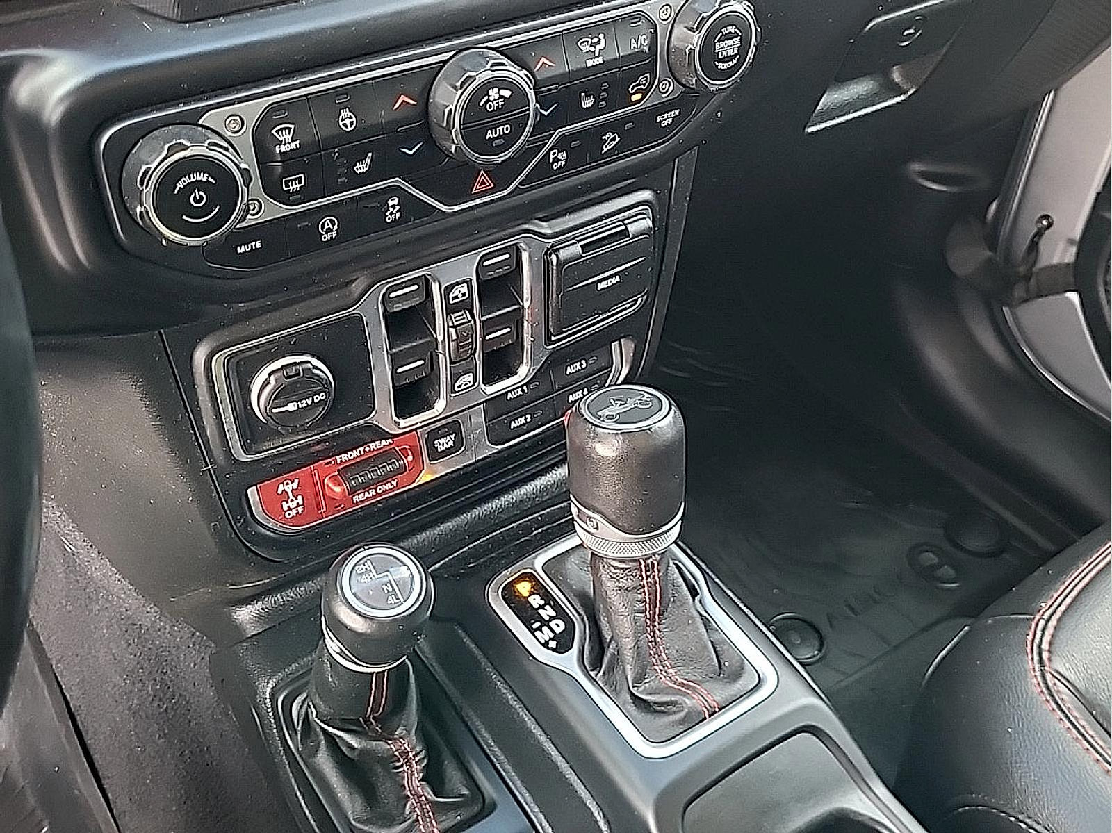 Used 2020 Jeep Wrangler Unlimited Rubicon AWD/4WD image 24