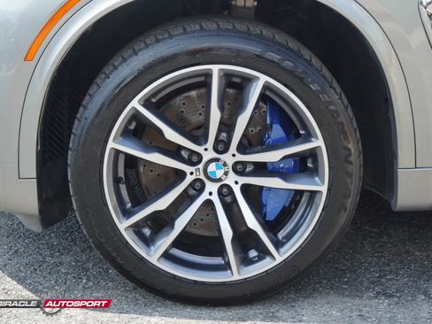 Used 2016 BMW X5 M image 13