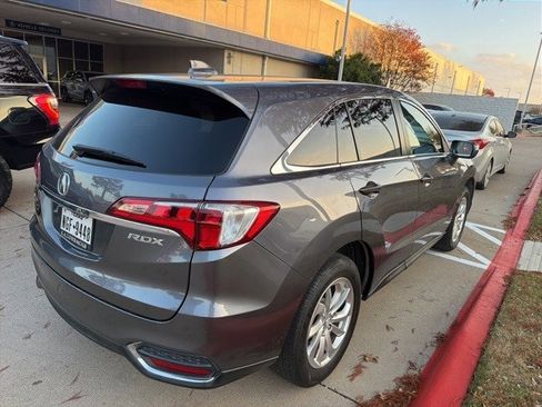 Used 2018 Acura RDX FWD image 3