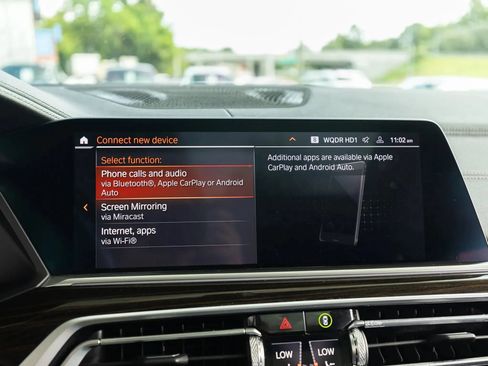 Used 2020 BMW X7 xDrive40i w/ Premium Package AWD/4WD image 37