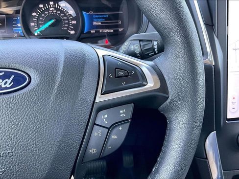 Used 2024 Ford Edge Titanium w/ Equipment Group 301A image 19