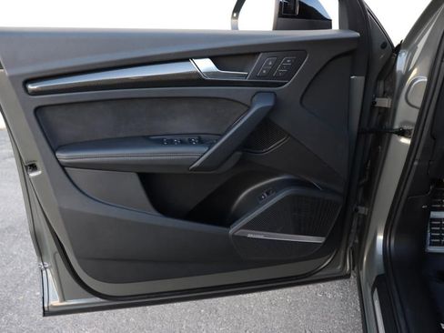 Used 2023 Audi SQ5 Premium Plus w/ Premium Plus Package image 40