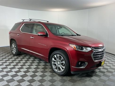 Used 2019 Chevrolet Traverse Premier AWD/4WD image 3
