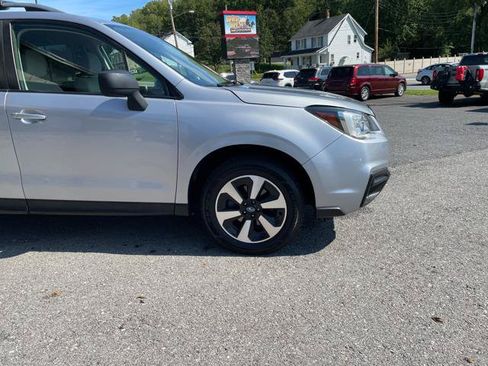 Used 2017 Subaru Forester 2.5i w/ Alloy Wheel Package AWD/4WD image 11