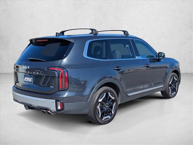 Used 2024 Kia Telluride EX w/ EX Captain's Chair Package AWD/4WD image 5