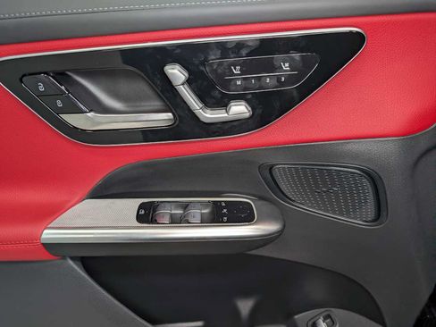 Certified 2026 Mercedes-Benz GLC 43 AMG 4MATIC image 36