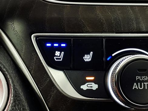 Used 2021 Honda Accord Touring image 17