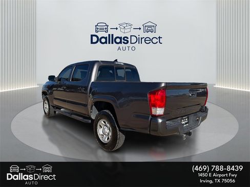 Used 2017 Toyota Tacoma SR w/ SR Convenience Package image 8