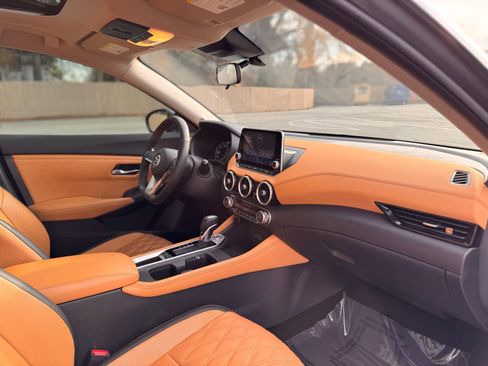 Used 2022 Nissan Sentra SV w/ SV Premium Package image 24