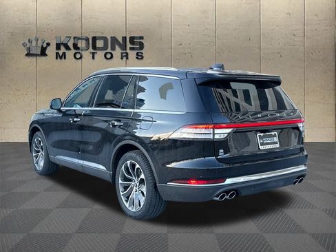 New 2026 Lincoln Aviator Reserve w/ Illumination Package AWD/4WD image 3