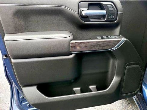 Used 2022 Chevrolet Silverado 1500 LTZ w/ Safety Package II image 15