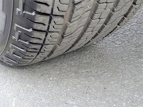 Certified 2023 Chevrolet Colorado LT image 32