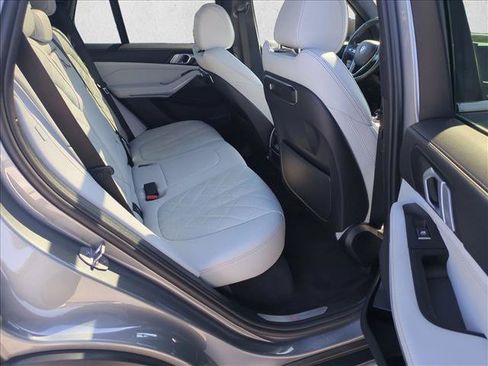 Used 2024 BMW X5 sDrive40i RWD image 22
