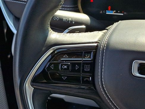 Certified 2022 Jeep Grand Cherokee L Overland w/ Luxury Tech Group IV AWD/4WD image 26