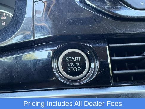 Used 2024 Nissan Pathfinder SV AWD/4WD image 11