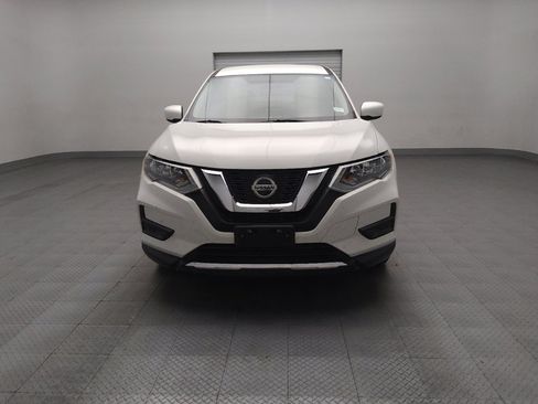 Used 2018 Nissan Rogue S image 15