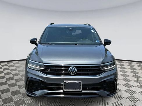 Used 2023 Volkswagen Tiguan SE R-Line FWD image 6