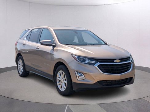 Used 2019 Chevrolet Equinox LT FWD image 7