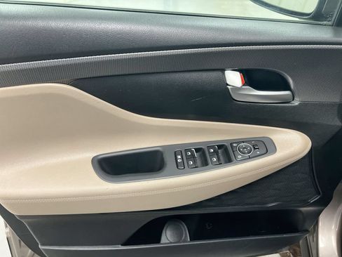 Used 2019 Hyundai Santa Fe SE FWD image 20