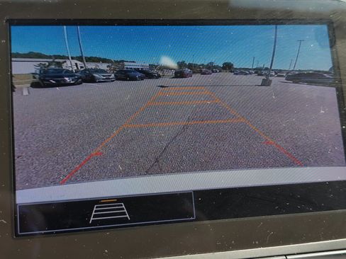 Used 2024 Chevrolet Malibu LT image 25