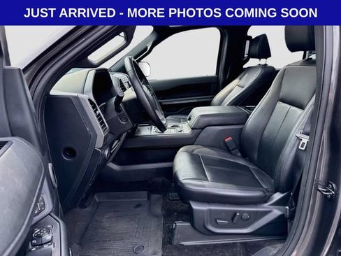 Used 2021 Ford Expedition XLT AWD/4WD image 16