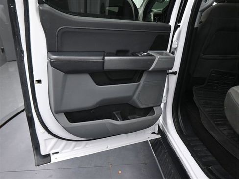 Used 2021 Ford F150 XLT w/ Equipment Group 302A High image 14