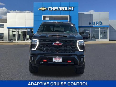 New 2026 Chevrolet Silverado 2500 ZR2 AWD/4WD image 10