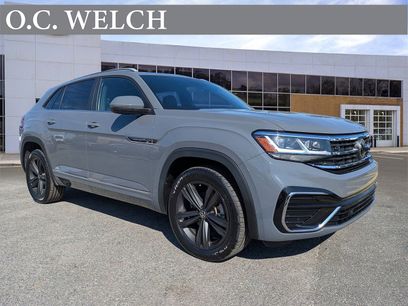Used 2021 Volkswagen Atlas Cross Sport SE w/ Panoramic Sunroof Package