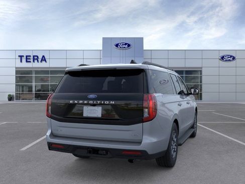 New 2026 Ford Expedition Max Active AWD/4WD image 8