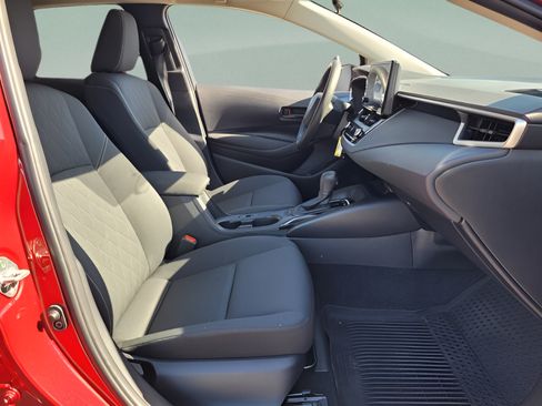 Certified 2025 Toyota Corolla LE FWD image 19