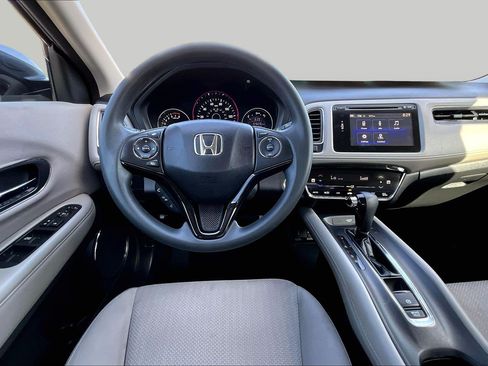 Used 2016 Honda HR-V EX image 5