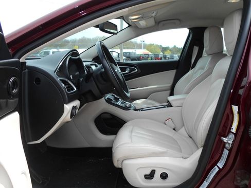 Used 2015 Chrysler 200 C w/ Navigation & Sound Group I FWD image 5